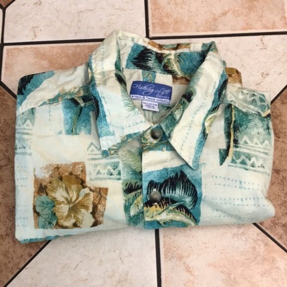 Fishing life button down lightweight summer fishing shirt size medium - Picture 9 of 9
